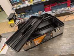 ארגז כלים קשיח + אורגינייזר