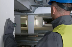 מד טווח לייזר