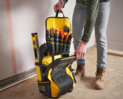 תיק גב + טרול על גלגלים 