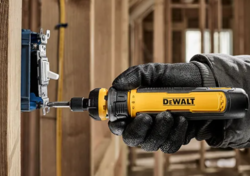 סט מברגון נטען 4V עם 6 מצבי מומנט ו14 ביטים שונים