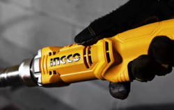 ויברטור לבטון נטען 20V (גוף בלבד)