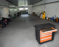 עגלת כלים מאובזרת 6 מגירות 