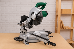 מסור גרונג פנדל 12 עם לייזר