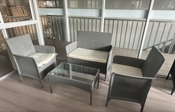 מערכת ישיבה ארבע חלקים בצבע אפור