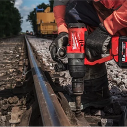 מפתח רטיטה נטען 18V + שתי סוללות 8.0AH