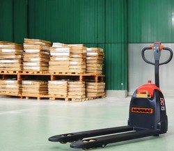 עגלת משטחים חשמלית מלאה 1.5 טון 