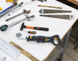 מסור חרב חשמלי 1200W