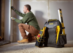 תיק גב לכלים כבדים