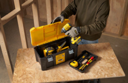 ארגז 16 עם אורגיניזרים נשלפים