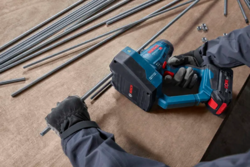 חותך מוטות הברגה 18V (גוף בלבד)