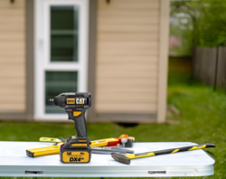 מפתח רטיטה BRUSHLESS נטען 18V + זוג סוללות 4AH ומטען 