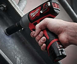 מפתח רטיטה 1/2 נטען 12V + שתי סוללות 2.0AH