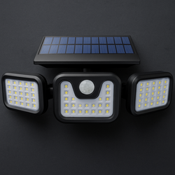 תאורה סולארית כולל 3 פנסים וחיישן תנועה