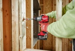 מברגה/מקדחה 18V ללא פחמים