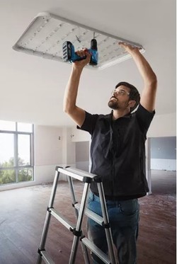 מברגה / מקדחה נטענת 18V (גוף בלבד)