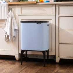 פח בנפח 33 ליטר Calabria בצבעים שונים