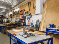 מקדחת עמוד שולחנית 900W עם צג דיגיטלי