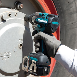 מפתח אימפקט 1/2 נטען 18V + שתי סוללות 5.0AH