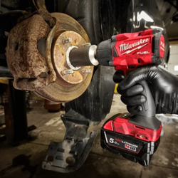 מפתח רטיטה אימפקט 1/2 18V+ שתי סוללות 5AH